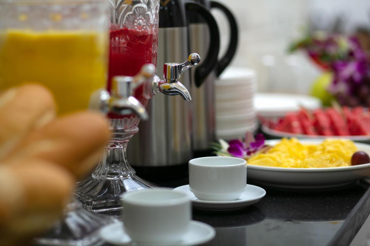 Hanoi Golden Hotel Bagian luar foto